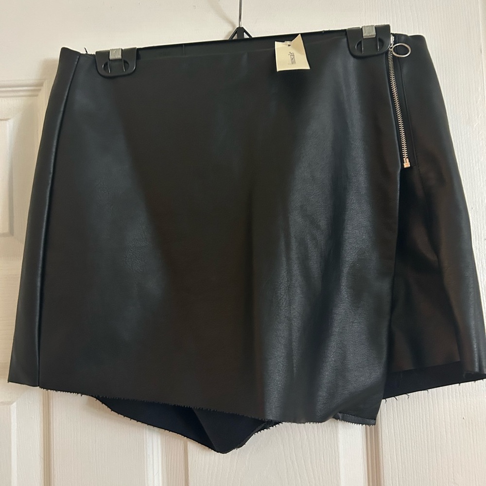 Francesca’s Leather Mini Skort - NWT